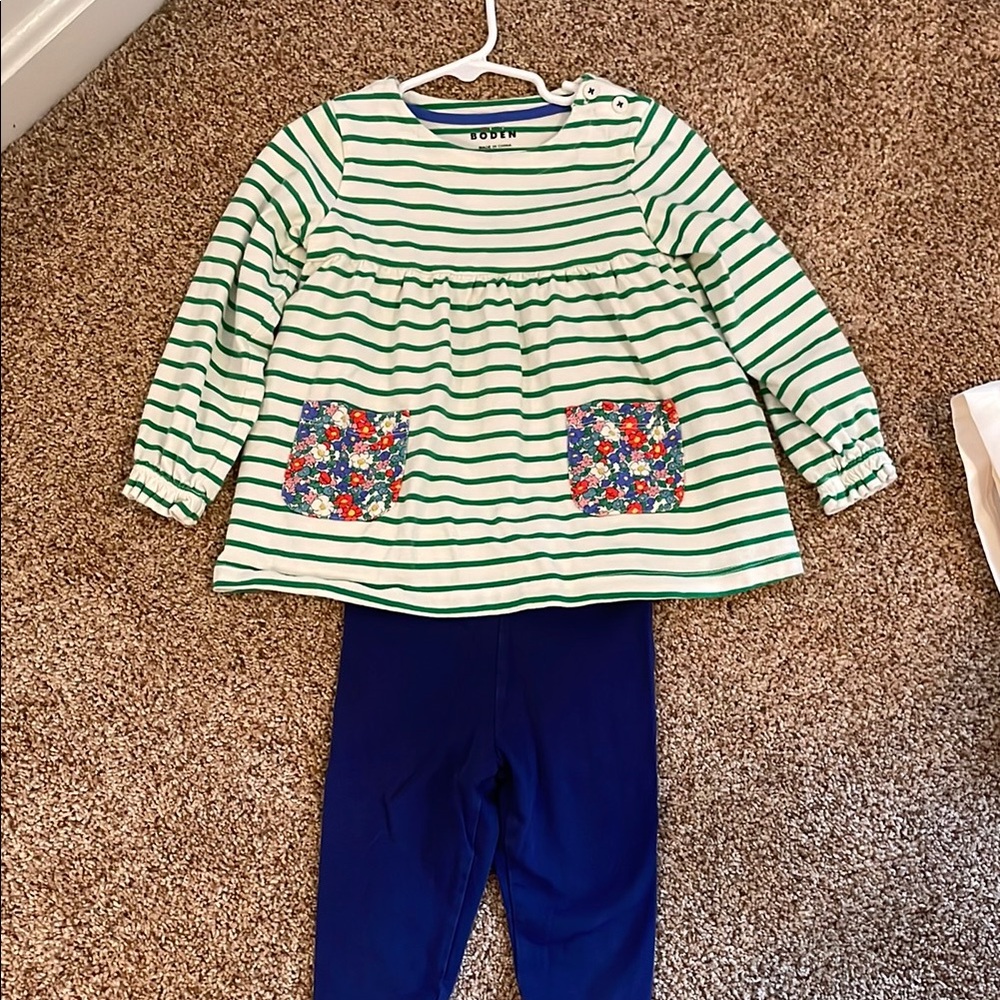Mini Boden Green & White Striped Top with Navy Leggings